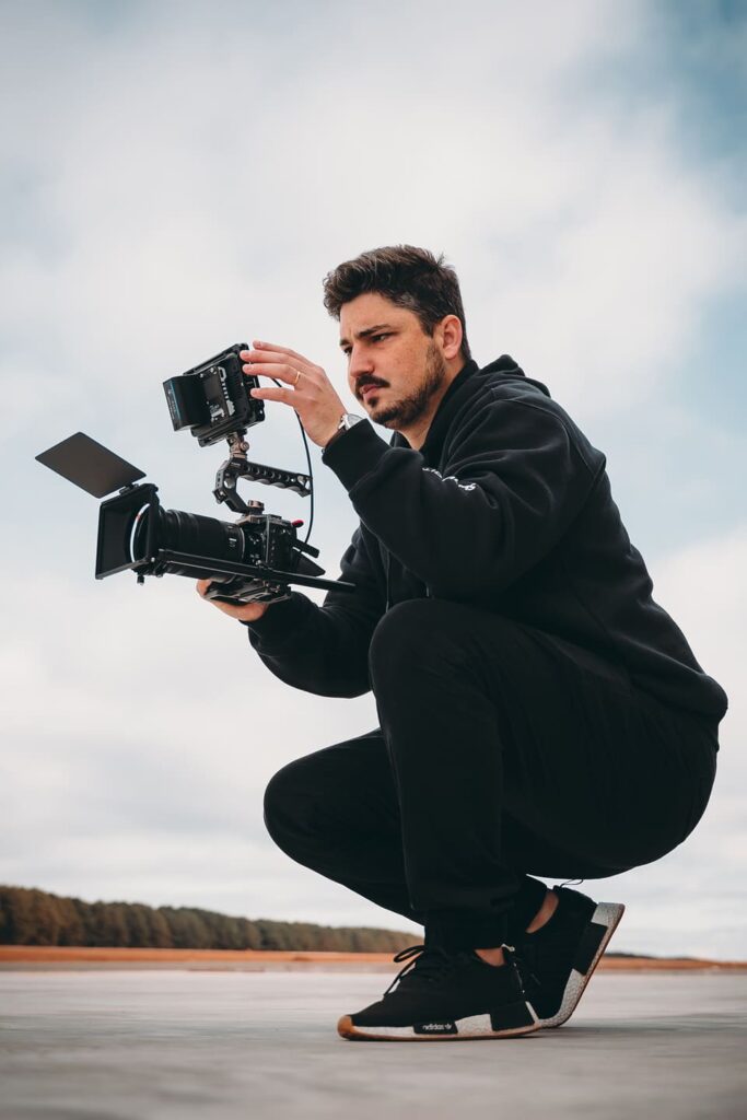 Leandro Vectori - Filmmaker - MuttleyWorks e Milestone Studio (1)
